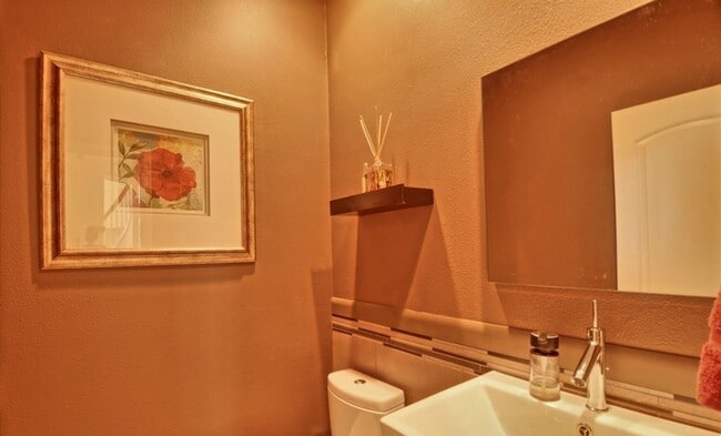 Building Photo - An Elegant impeccably maintained home with...
