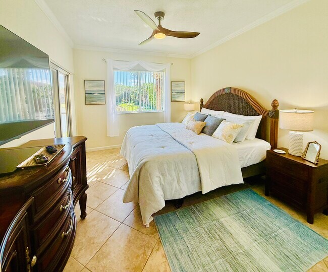 Building Photo - 1820 Florida Club Cir