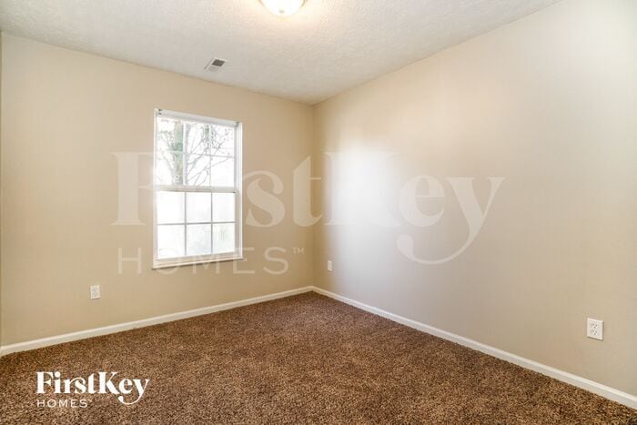 Building Photo - 2544 Willowgate Rd