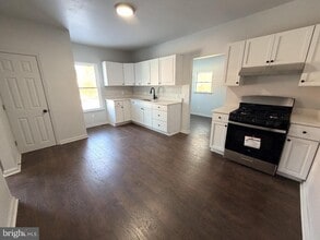 Building Photo - 139 Denny Ave