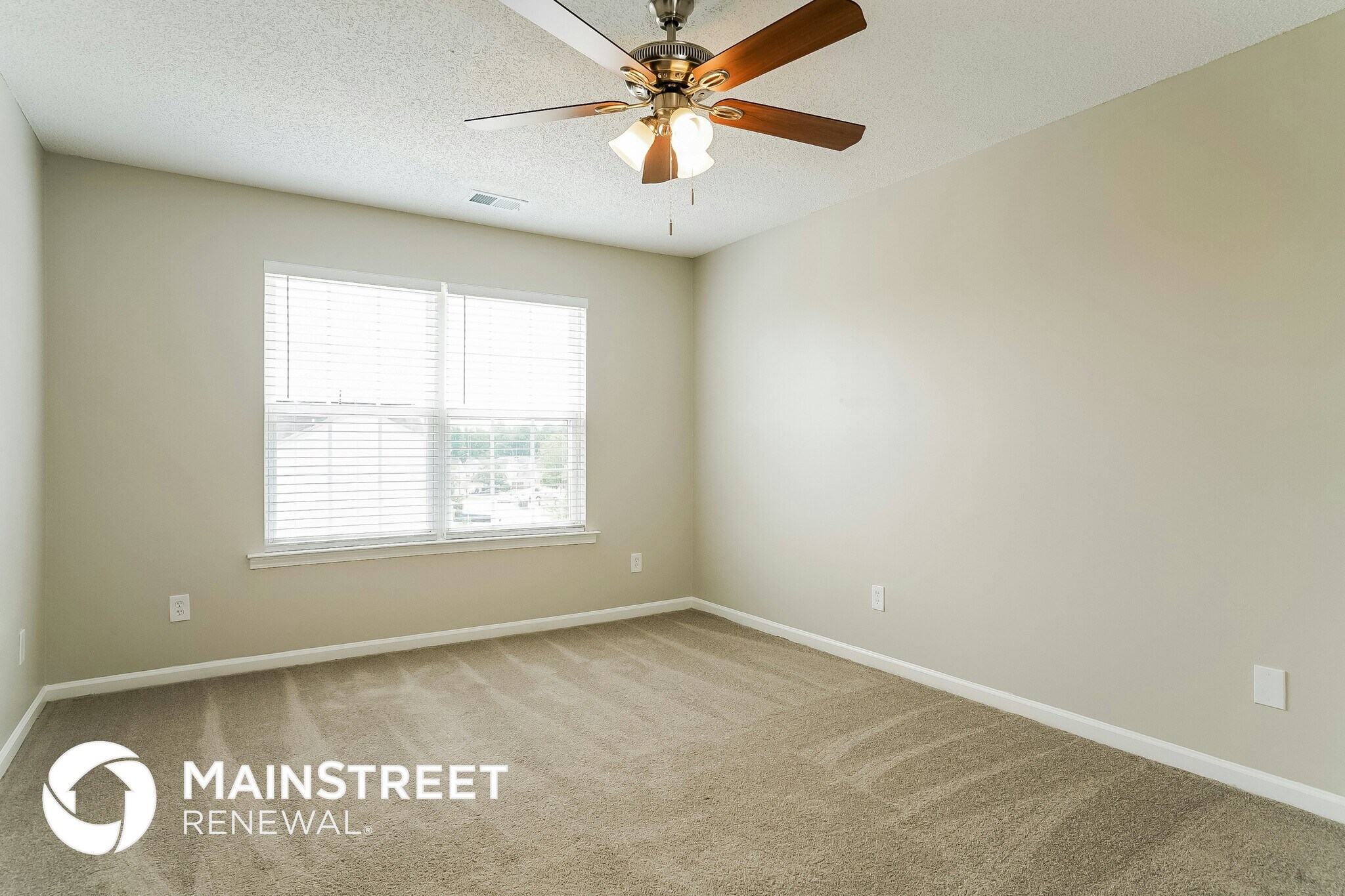 Building Photo - 5924 Roteny Court