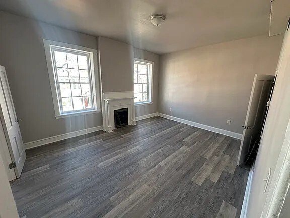 Building Photo - 309 North St