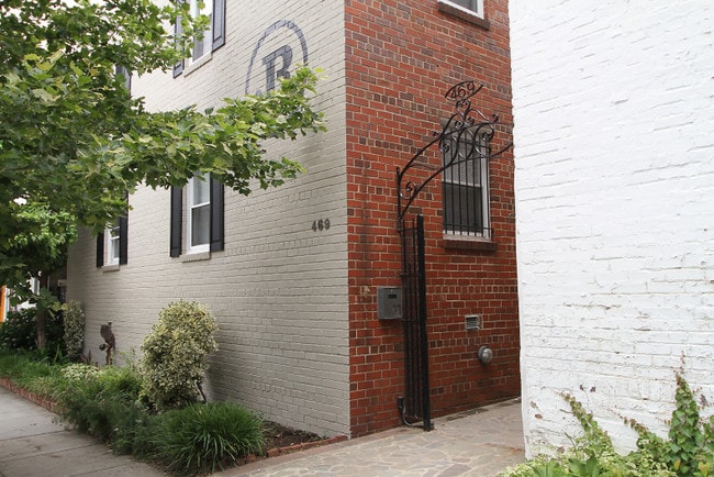 Building Photo - 469 Ridge St NW