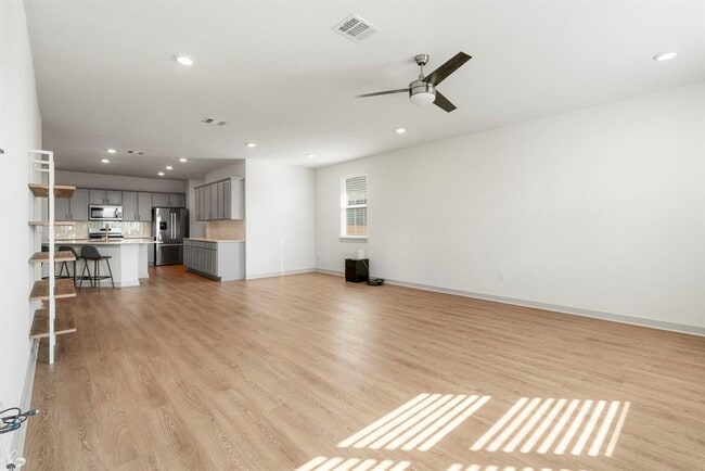 Building Photo - 7314 Sagira Path