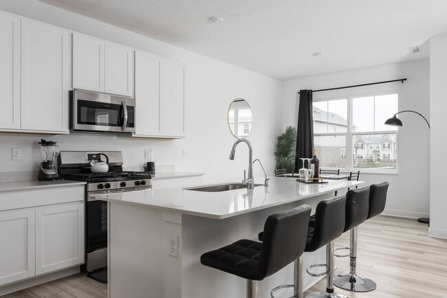 Building Photo - 17355 Wellburn Dr