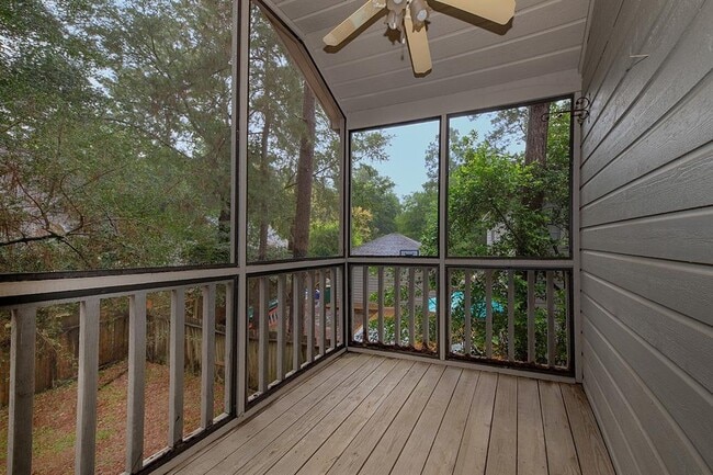 Building Photo - 8 Gannet Hollow Pl