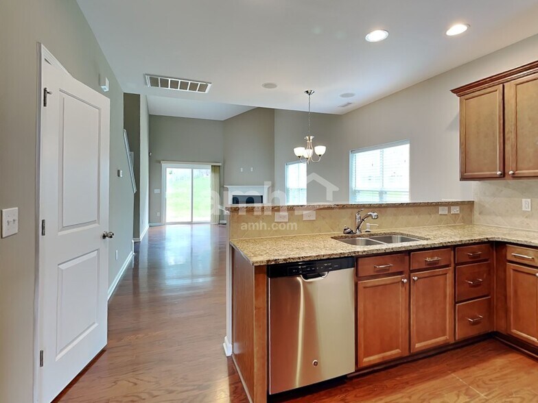 Building Photo - 4506 Cardinal Grove Blvd