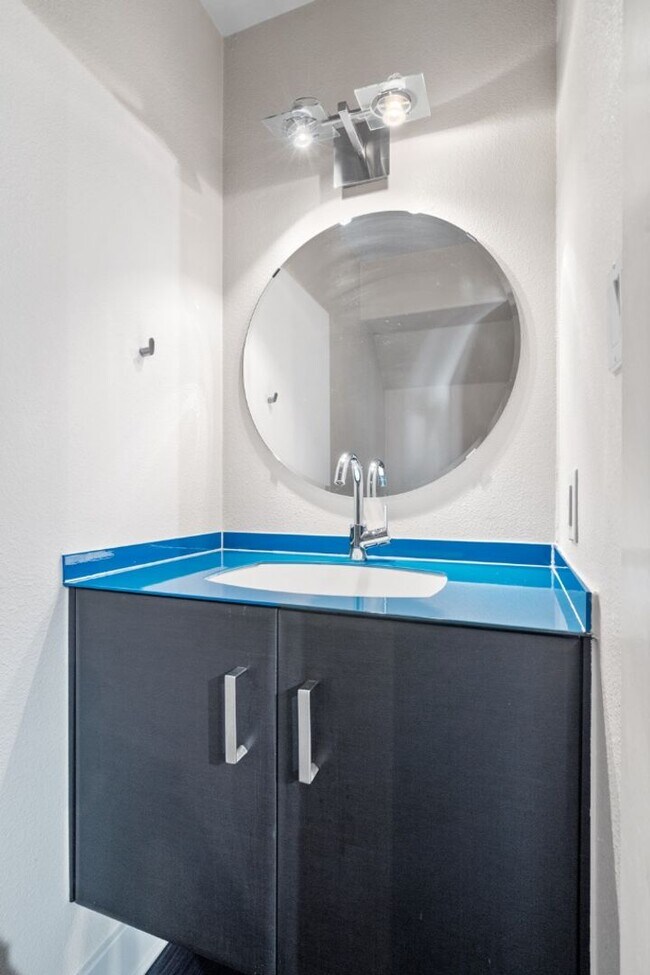 Building Photo - 1101 Grove Blvd