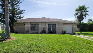 Building Photo - 985 Hickory Ct