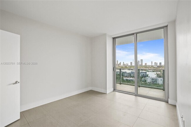 Building Photo - 16385 Biscayne Blvd
