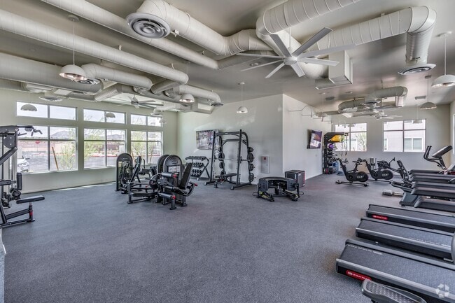 Interior Photo - Element 12