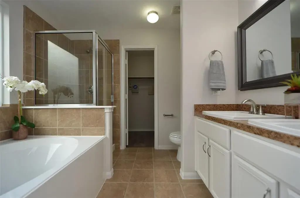 Building Photo - 2242 Tandy Park Way