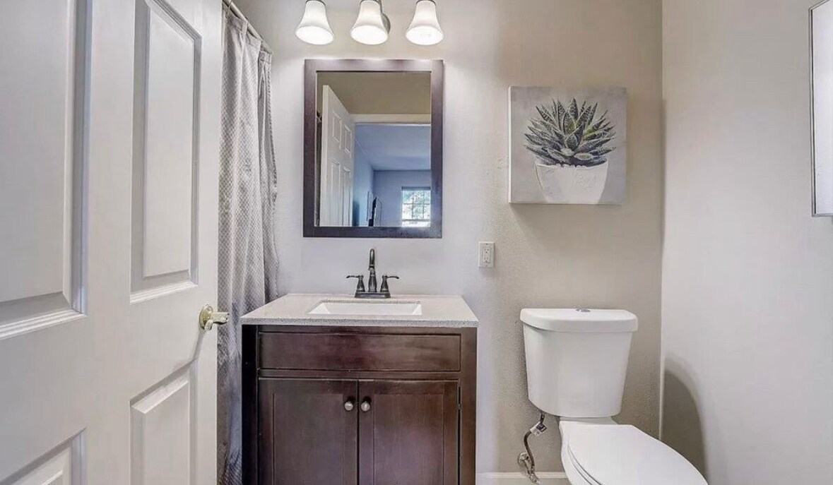 Building Photo - 2851 Holborn Cir