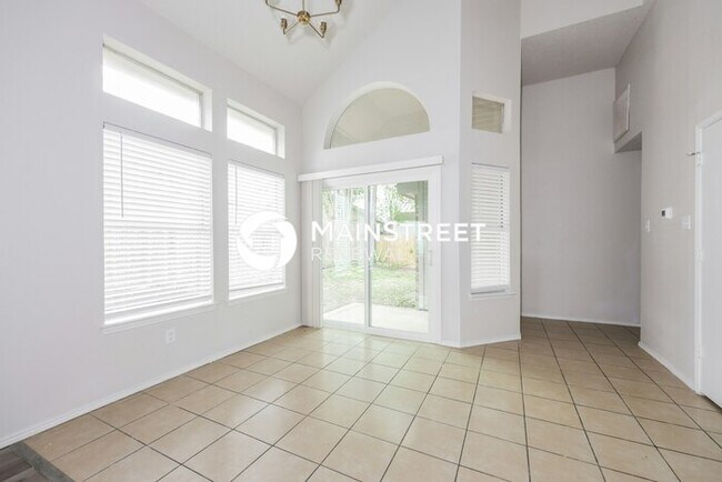 Building Photo - 3 Bedroom Pet-Friendly Home in Cedar Hill, TX with Main Street Renewal