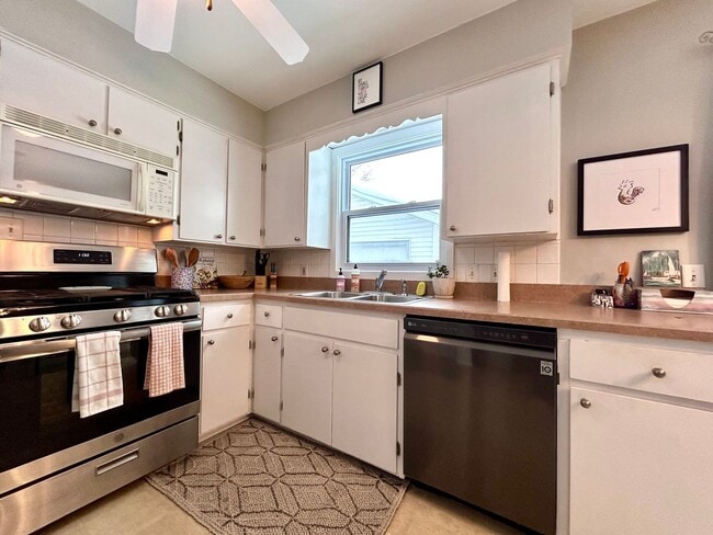 Building Photo - Four Bedroom Home in Southeast Grand Rapids