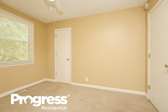 Building Photo - 157 Ocala Dr
