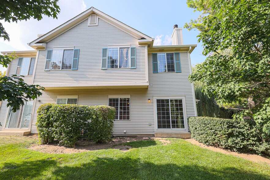 Building Photo - 607 Fox Ridge Dr