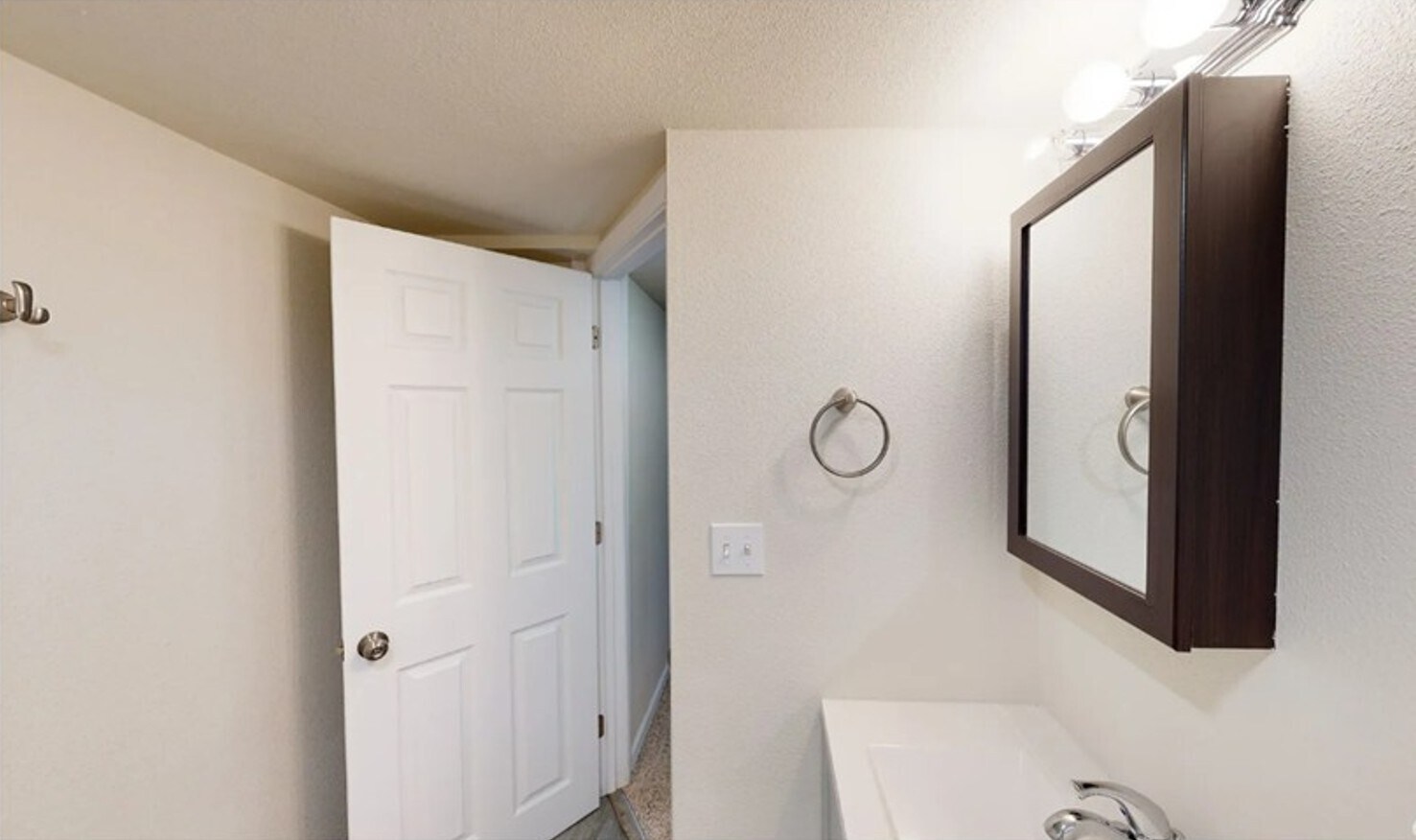 Bathroom2 - Downstair - 605 W Whitman Dr