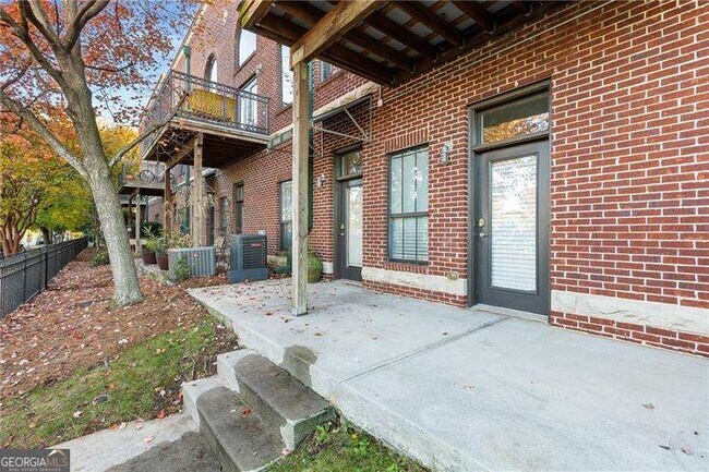 Building Photo - 791 Wylie St SE