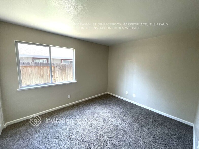 Building Photo - 3748 Elk River Ct