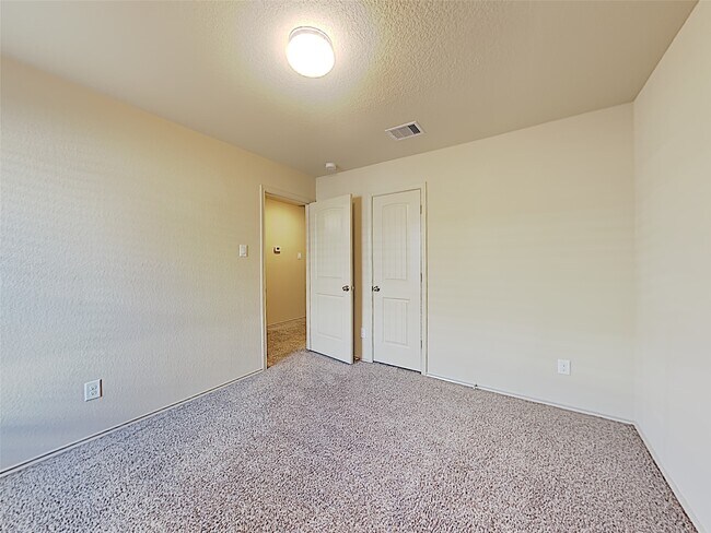 Building Photo - 2034 Louetta Reserve Way