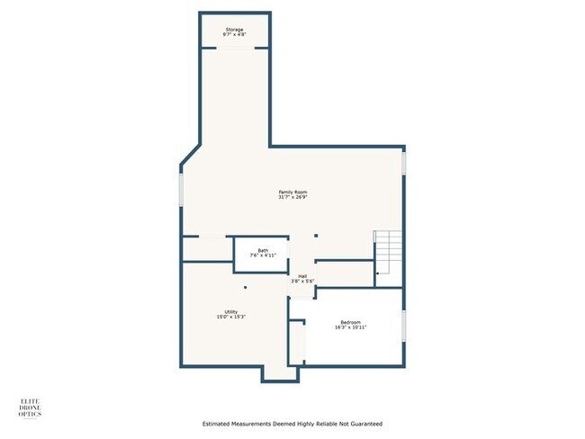 Building Photo - Spacious, modern 5 bed 4 bath home