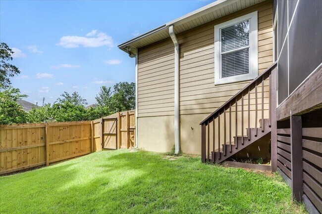 Building Photo - 1799 Cassatt Dr