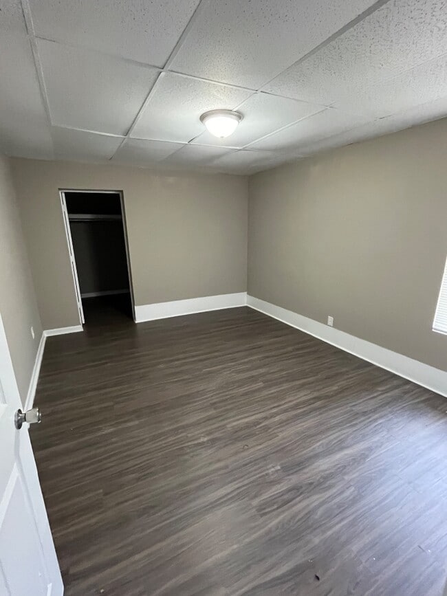 Building Photo - 2032 Mill Creek Rd SW