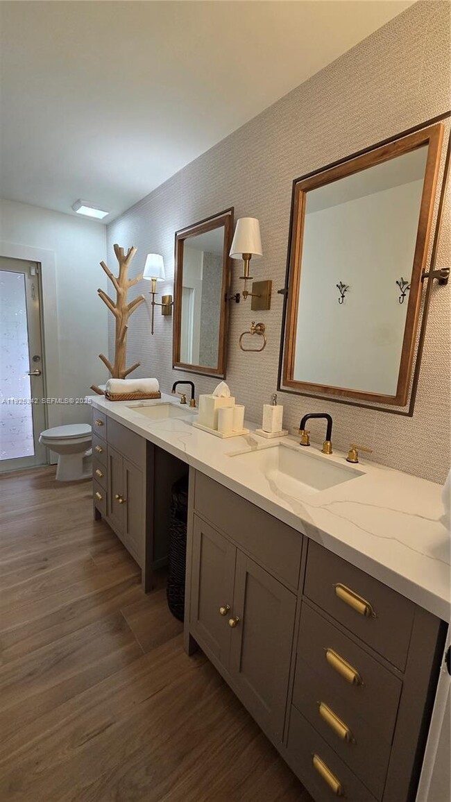 Building Photo - 7400 SW 166th St