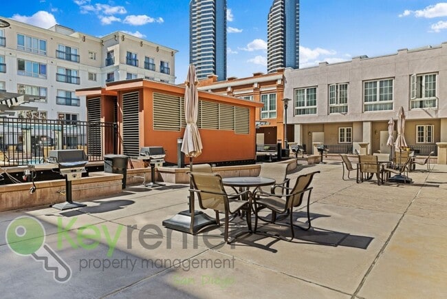 Building Photo - Condo in San Diego Marina District | Minutes from San Diego Bay & Petco Park