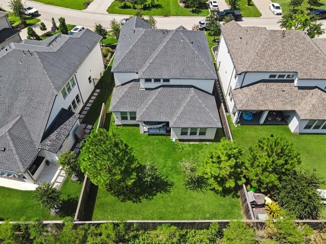 Building Photo - 155 Renodes Garden Ln