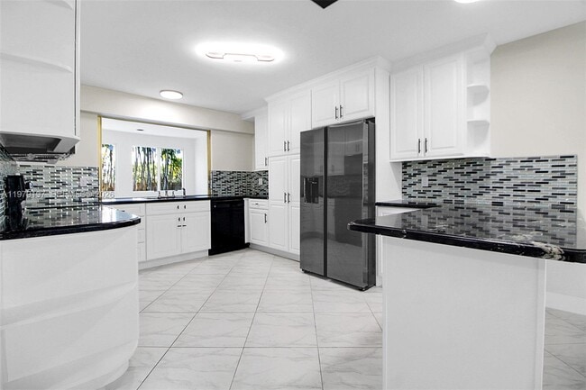 Building Photo - 5300 Adams St