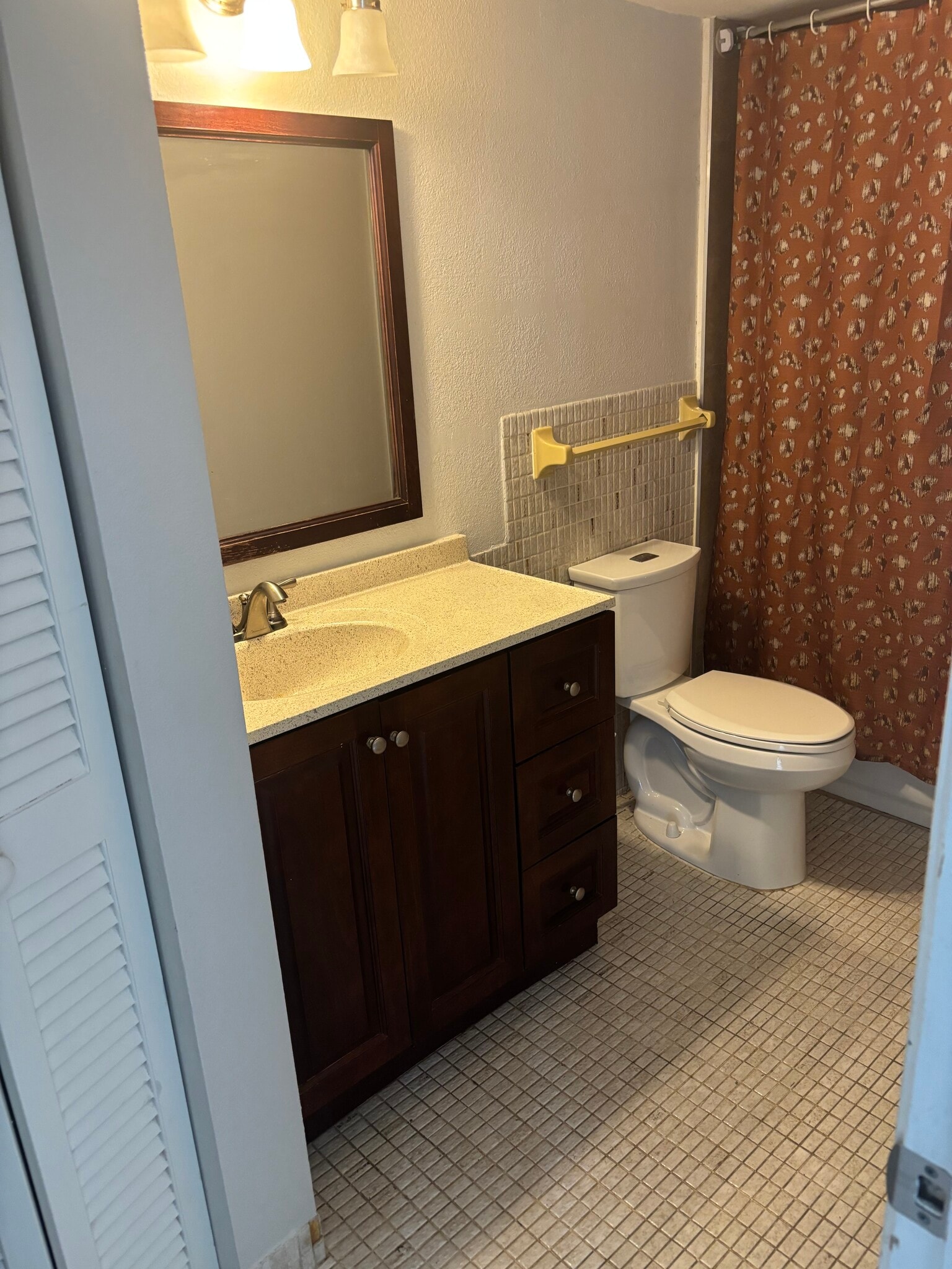 Closet - 1750 NE 191st St