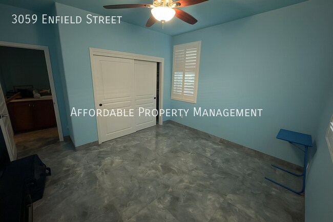 Building Photo - 3059 Enfield St
