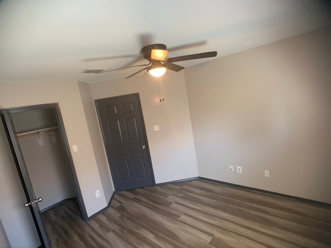 Building Photo - 7247 Irish Valley Trail