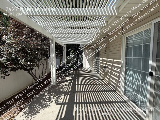 Building Photo - 2427 N Richter Ln