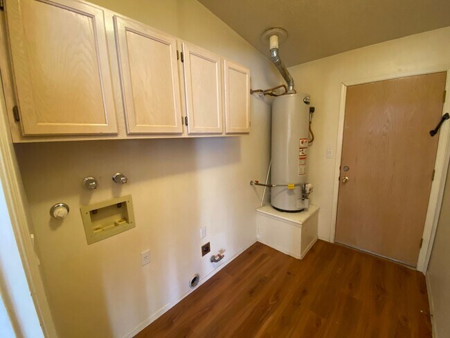 Building Photo - Beautiful 3-Bedroom Home in NW Albuquerque