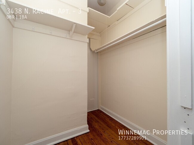 Building Photo - 3438 N Racine Ave