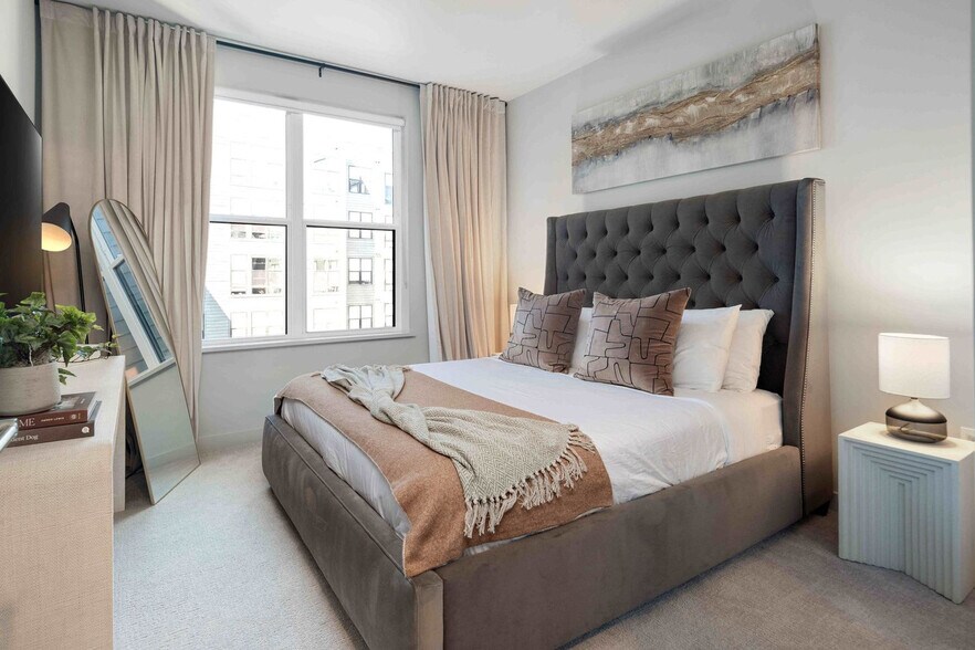 Building Photo - 150 Broad St