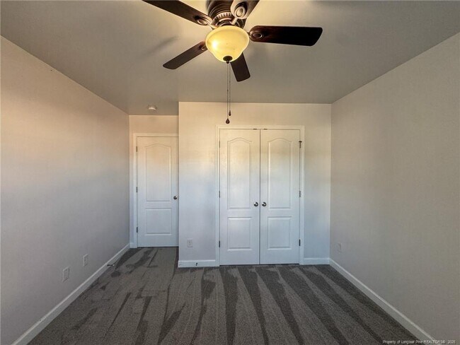 Building Photo - 142 Crestwood Ln