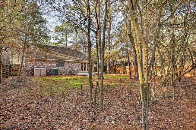 Building Photo - 98 S Village Knoll Cir