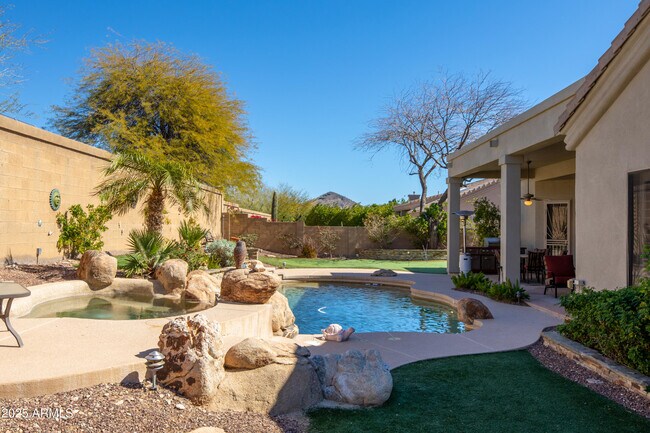 Building Photo - 12706 E Desert Cove Ave