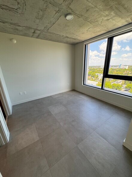 2nd Bedroom - 138 NW 31st St