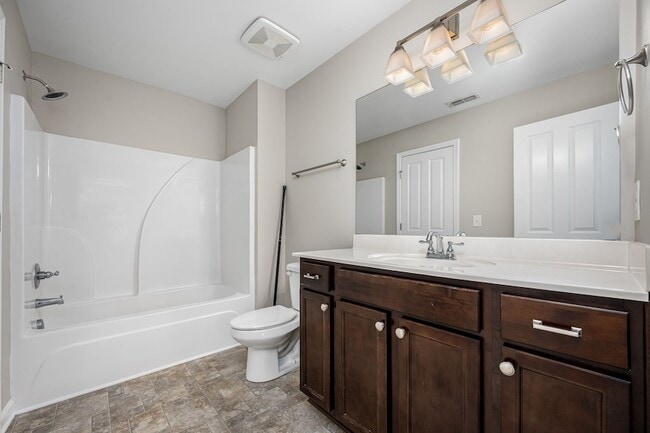 Building Photo - 2118 Middle Tennessee Blvd