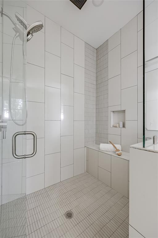 Building Photo - 1809 Pasadena Dr