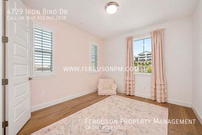 Building Photo - 4729 Iron Bird Dr