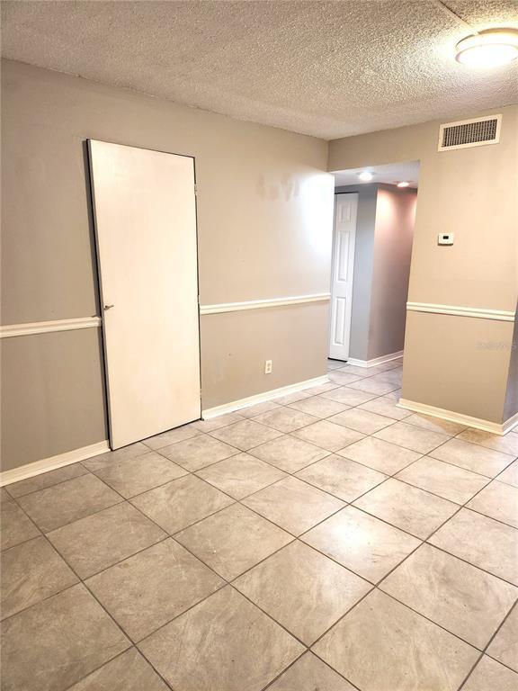 Building Photo - 7609 Abbey Ln