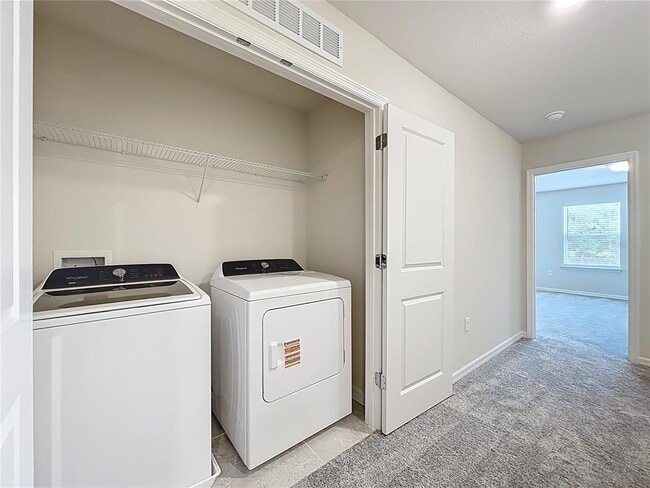 Building Photo - 431 Meadowland Pt