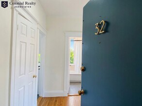 Building Photo - 42 Strathmore Rd