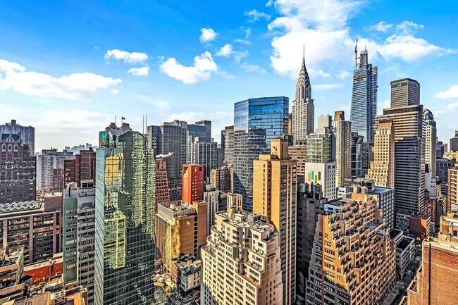 Building Photo - 310 E 46th St